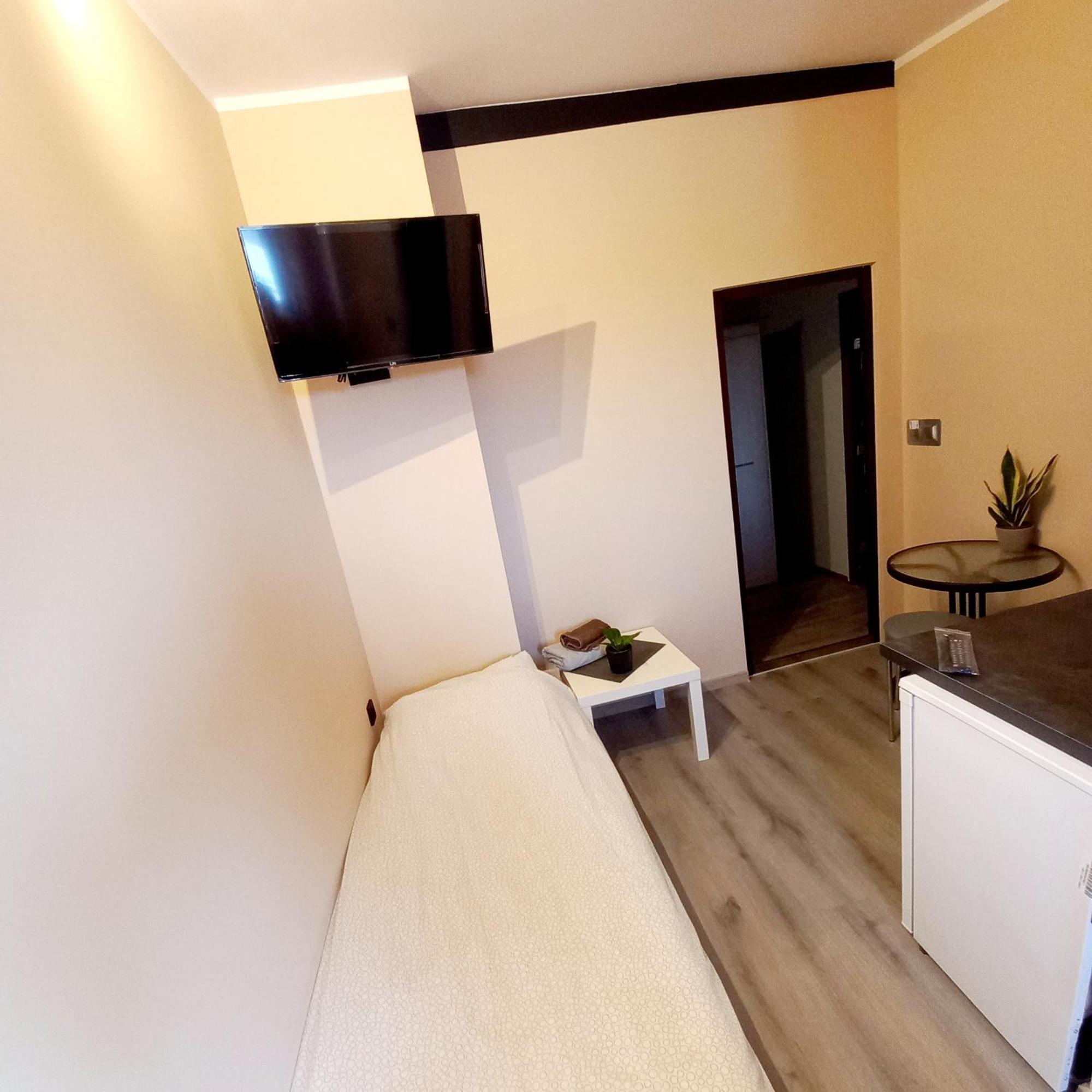 Centrum Noclegi Wagrowiec Kolejowa 15 Dış mekan fotoğraf